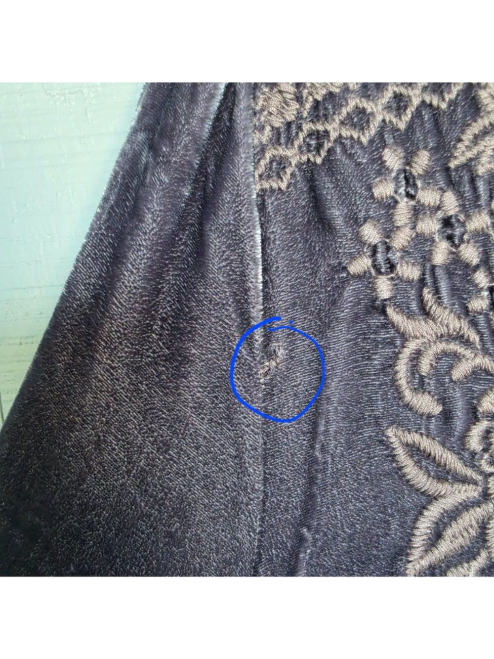 Johnny Was M Embroidered Velvet Tunic Top Gray Boho Long Sleeve Asymmetrical Hem - Picture 3 of 11